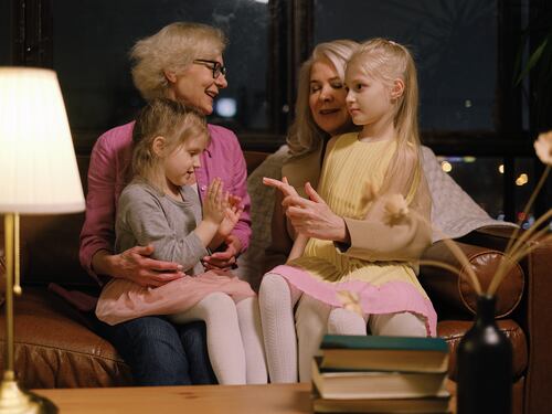 Un tesoro di "amore incondizionato": perché esiste la festa dei nonni