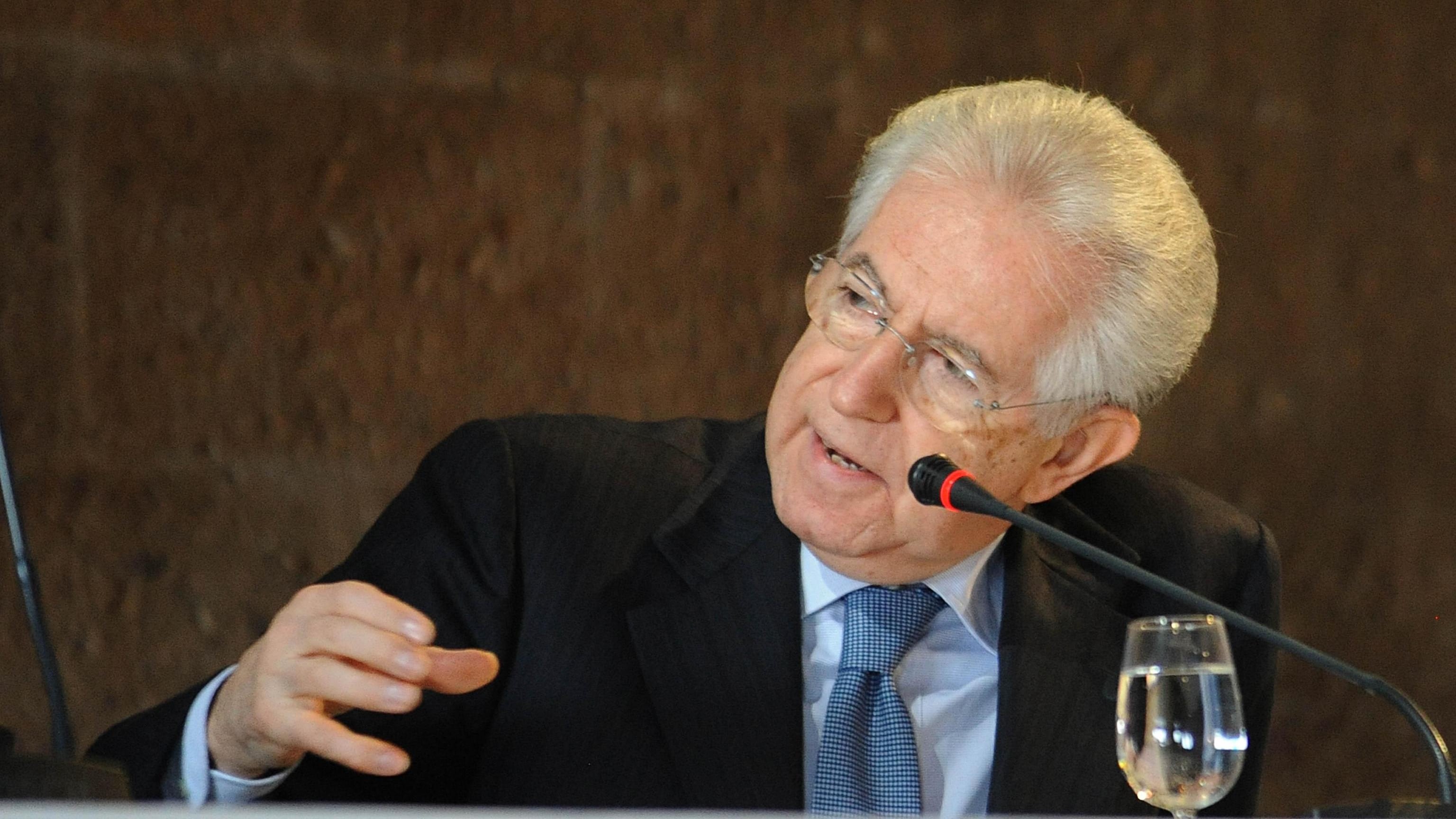 Per Monti tira già aria di resa: devo riabituarmi a fare il prof