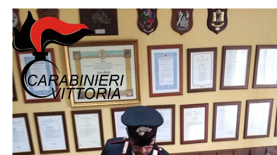 Saccheggiava il centro d'accoglienza, arrestato un 18enne