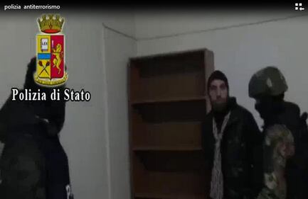 Il blitz anti-terrorismo a Brescia 2