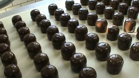 Supermercati svizzeri bandiscono i cioccolatini “Moretti” dai loro scaffali