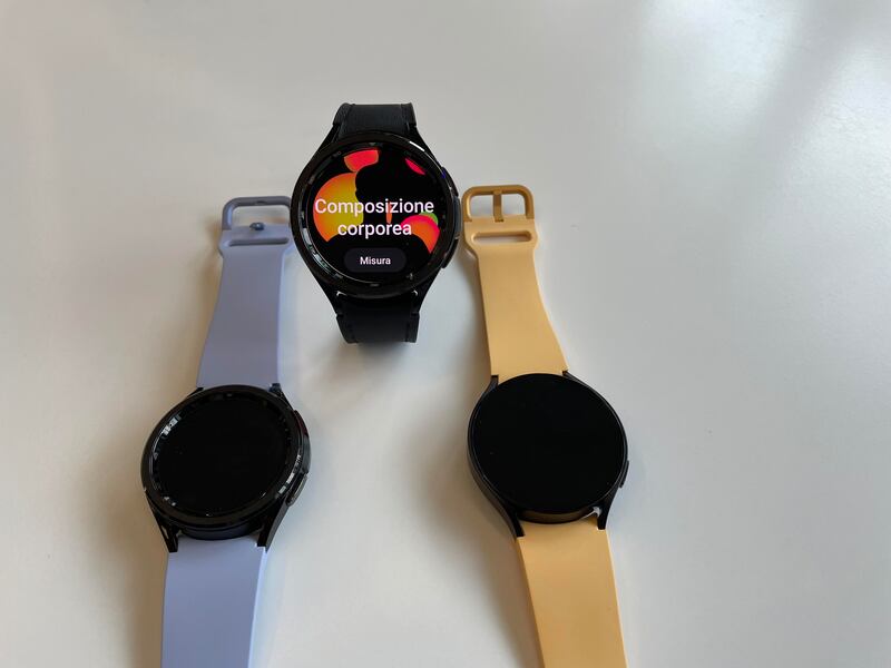 Samsung Galaxy Z Fold5, Z Flip5 e Watch6: guarda tutte le foto 11