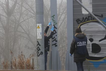 L'attacco dei No Tav alla stazione di Bologna 3