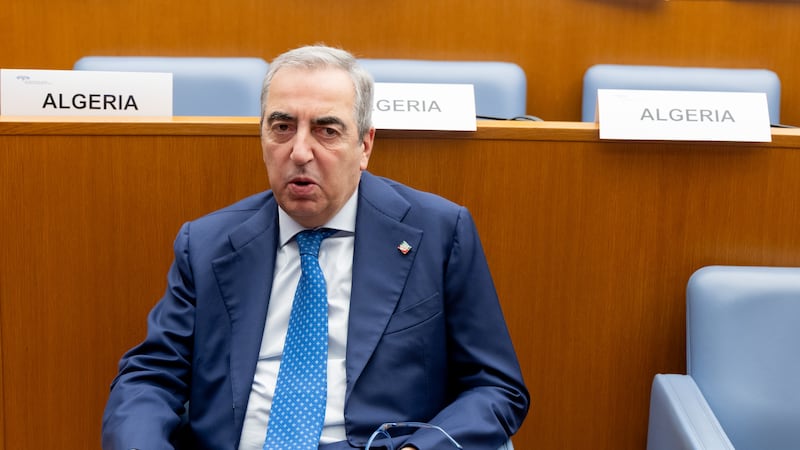 “Più che un circo, un incubo”. Gasparri demolisce il campo largo: “Ormai arruolano tutti”