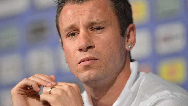 Cassano in conferenza stampa smentisce dissidi con Gigi Buffon