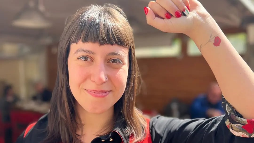 "Chi spaccia non è un problema". Bufera sul consigliere di sinistra