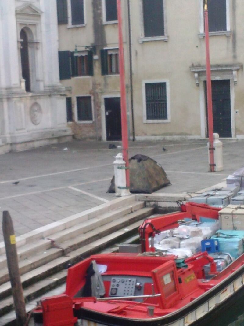 Venezia, tenda 2