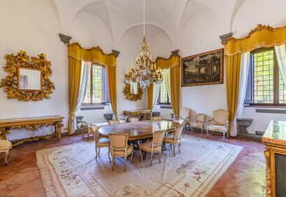 In vendita la villa degli Agnelli tra Firenze e Pisa 8