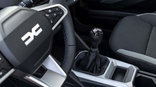 Nuova Dacia Duster 2024, guarda tutte le foto 9