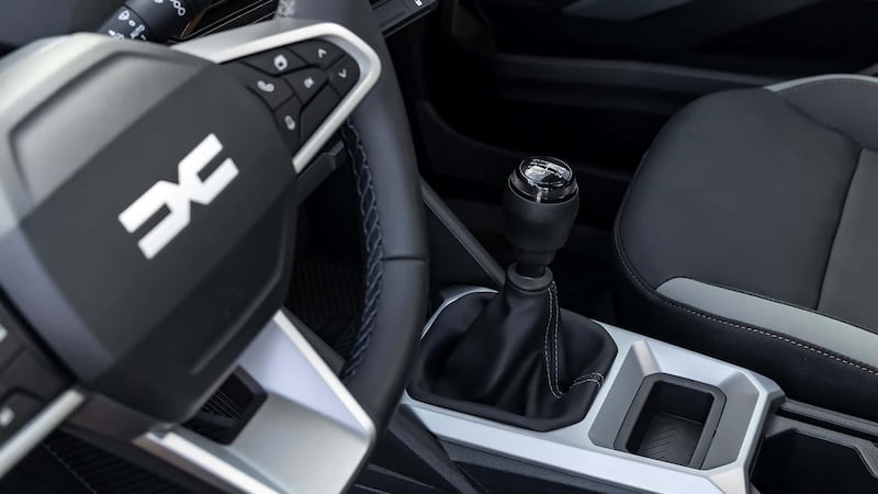 Nuova Dacia Duster 2024, guarda tutte le foto 9