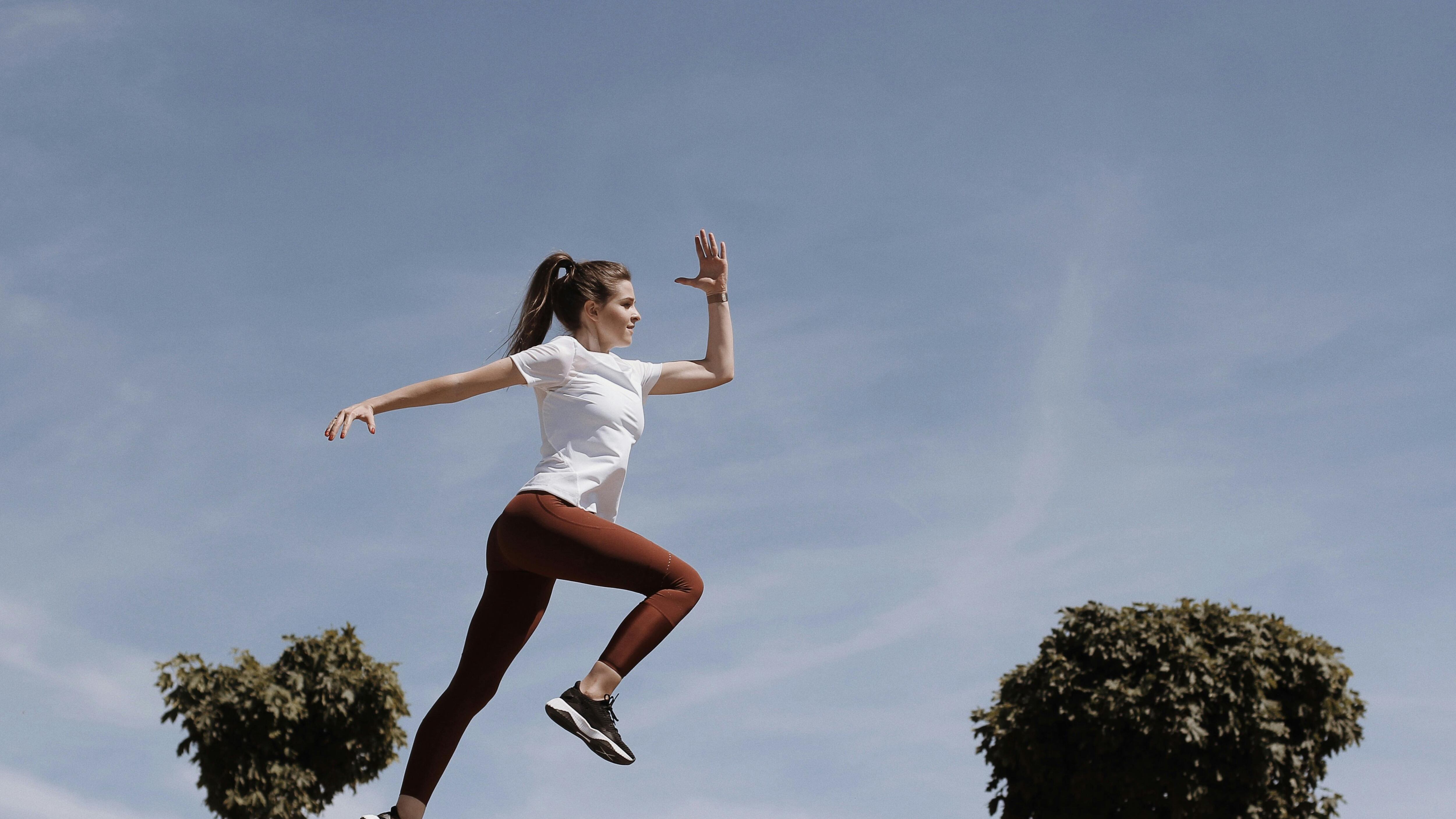 Le regole della fitness trainer per riprendere ad allenarci al rientro in città