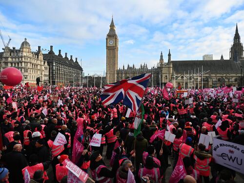 "Strikemas": cosa vuol dire questa parola e perché preoccupa gli inglesi