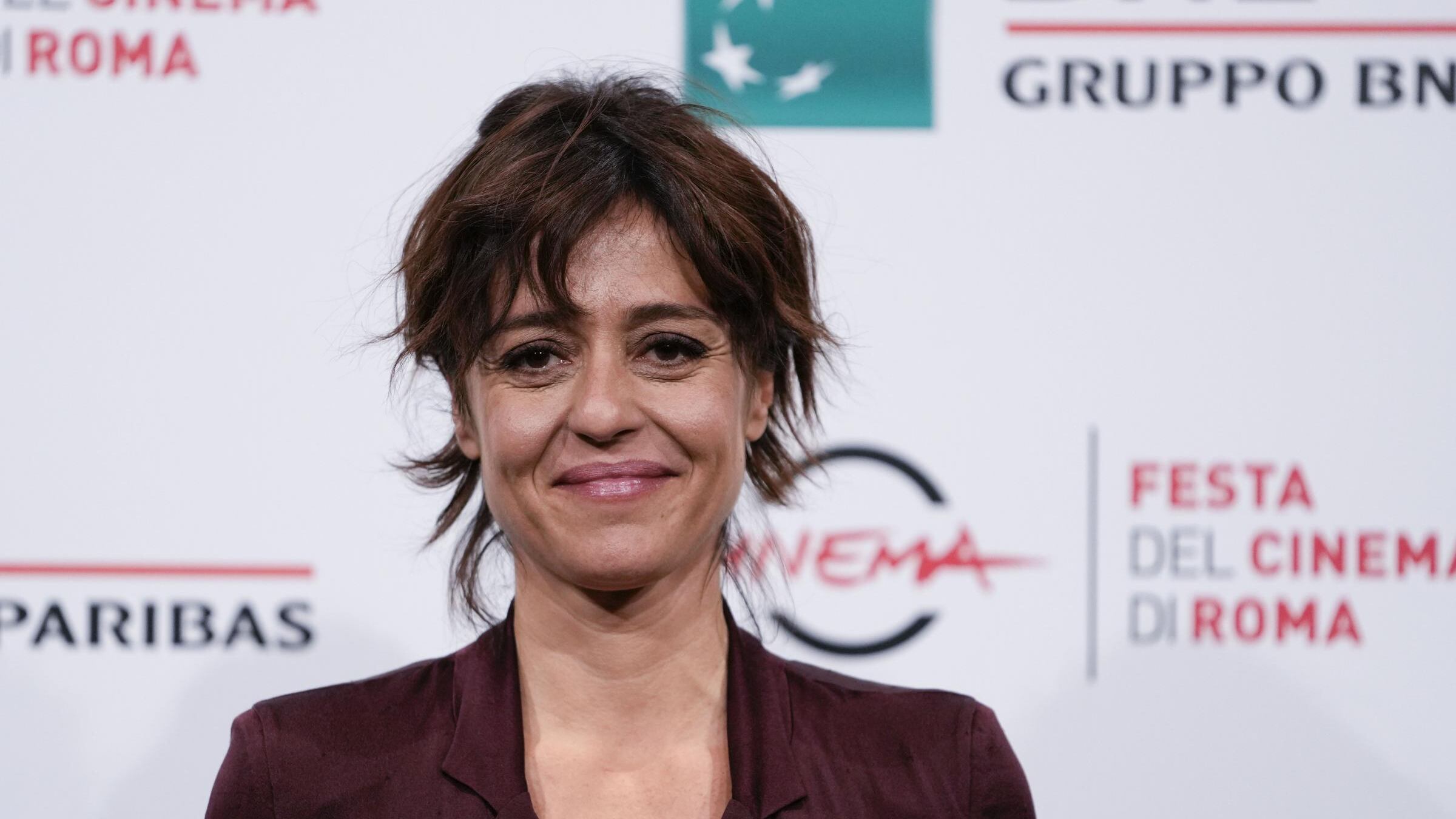 "Ingrata...", "Volgare polemica...". Volano stracci tra Vanessa Scalera e la scrittrice di Imma Tataranni