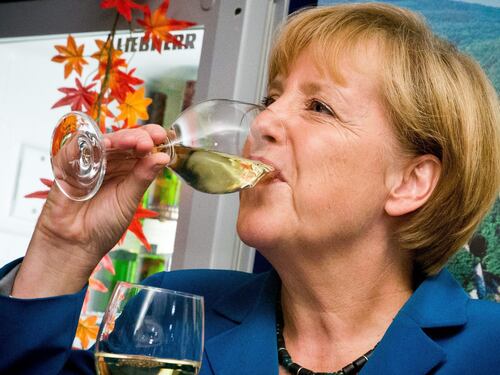 Merkel: "Stavo facendo una sauna mentre cadeva il muro di Berlino"