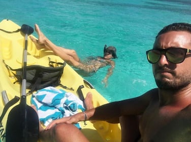 Elisabetta Canalis sexy alle Bahamas 6