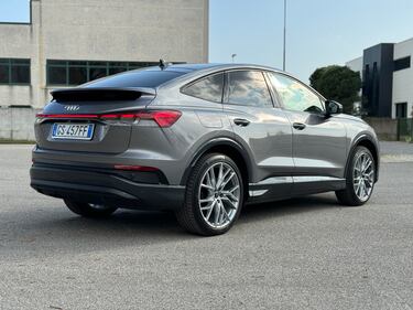 Audi Q4 Sportback e-tron 2024: guarda la gallery del SUV coupè aggiornato 8
