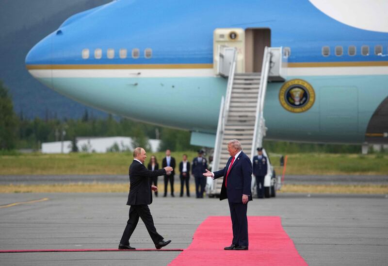 L'incontro tra Trump e Putin: le immagini del vertice 3