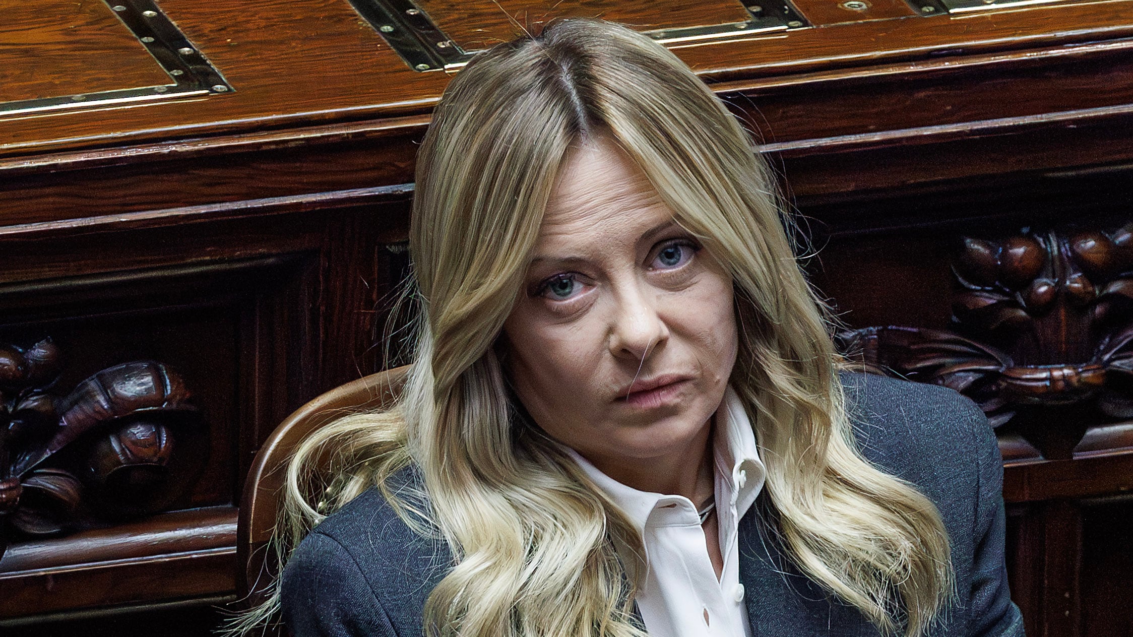 Una gran botta di c*, occhio a non esagerare Meloni e Trump: quindi, oggi…