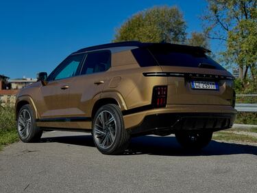 KGM Actyon: la gallery del nuovo SUV coreano che punta al Premium 17