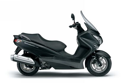 Suzuki Burgman 125-200 ABS 9
