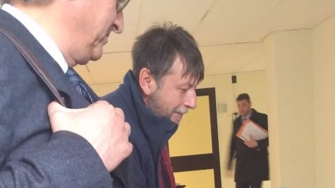 Mare Jonio, Casarini dai pm "Io parlo, altri evitano i processi"