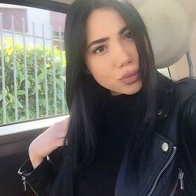 Beatrice Baroni fa impazzire i tifosi della Lazio. Gli scatti della fidanzata di Luiz Felipe 2