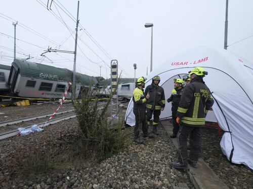 Tre minuti di terrore e poi lo schianto: "Urla e preghiere. Così abbiamo visto arrivare la morte"