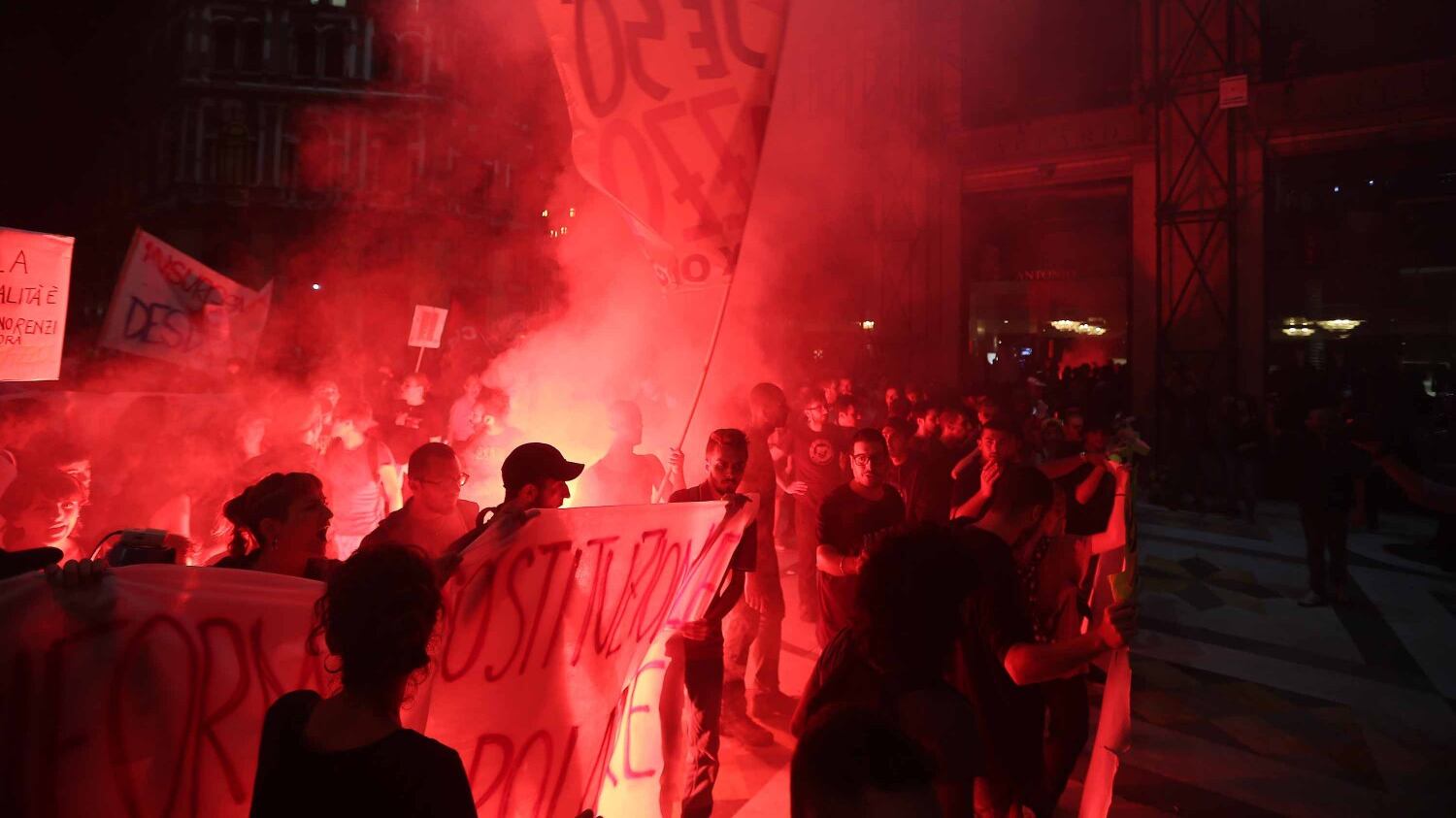 Ancora contestazioni a Renzi: ogni giorno proteste e scontri