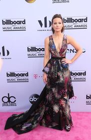 Billboard Music Awards 2017, i look più sexy 22