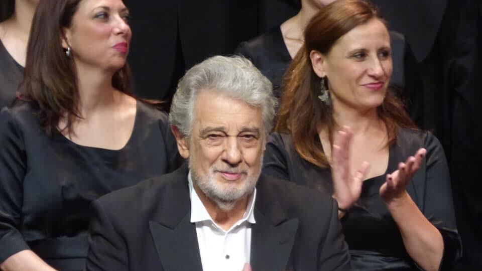 Placido Domingo nei guai: accusato di molestie sessuali