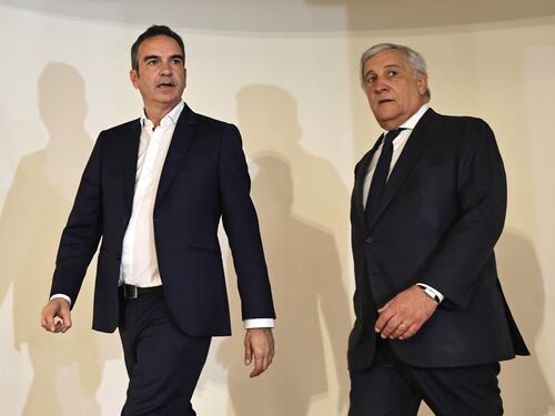 Forza Italia, Tajani a Occhiuto: "Congresso? Non vedo l’ora!"