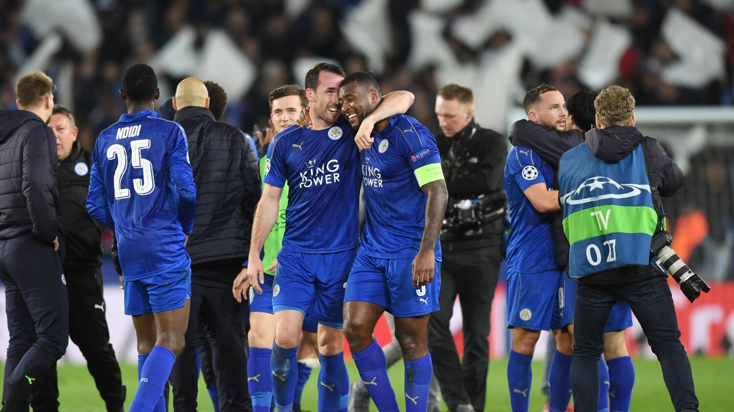 Il Leicester ha dimenticato Ranieri: le Foxes scrivono la storia anche in Champions