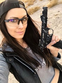 Le sexy soldatesse, che sbancano Instagram 5
