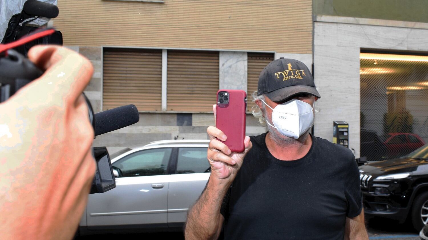 Flavio Briatore: "Il caso Sardegna? Un attacco politico. Solo le discoteche di destra hanno il Covid"