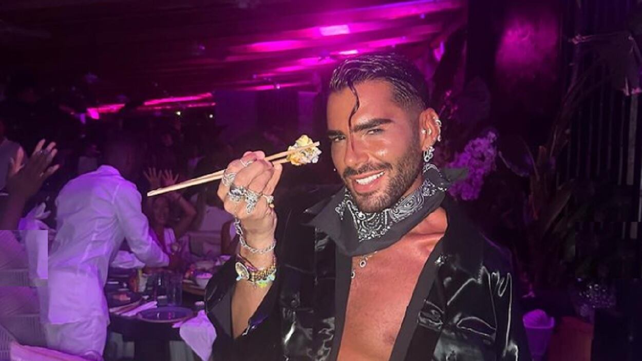 Prima le lacrime poi la vacanza Mykonos. Federico Fashion Style travolto dalle critiche