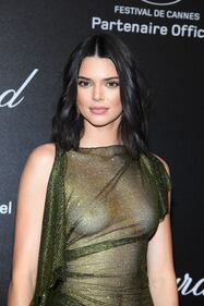 Kendall Jenner sexy a Cannes 8