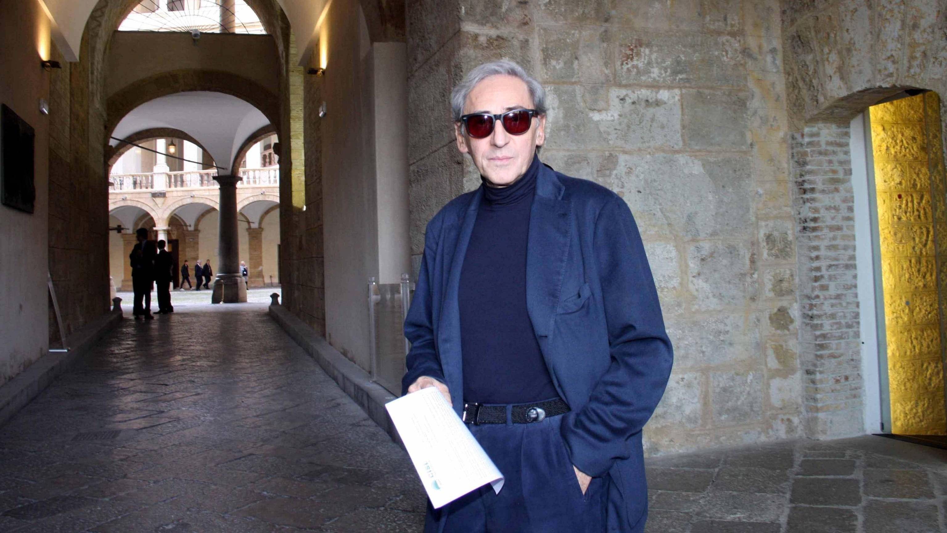 "L'elettronica non invecchia. E il buddhismo fa rinascere"