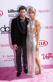 Ai Billboard Music Awards Ciara incanta il red carpet 15