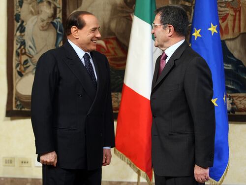 Elogi a Berlusconi: le manovre di Prodi con vista Colle