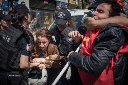 Istanbul, scontri e proteste: 84 arresti 2
