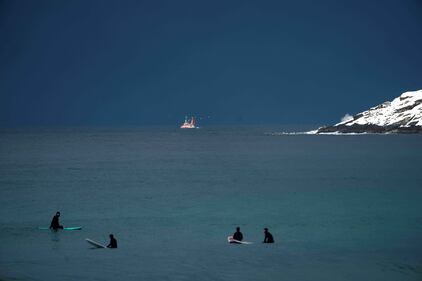 Norvegia, il surf ai confini del circolo polare artico 4