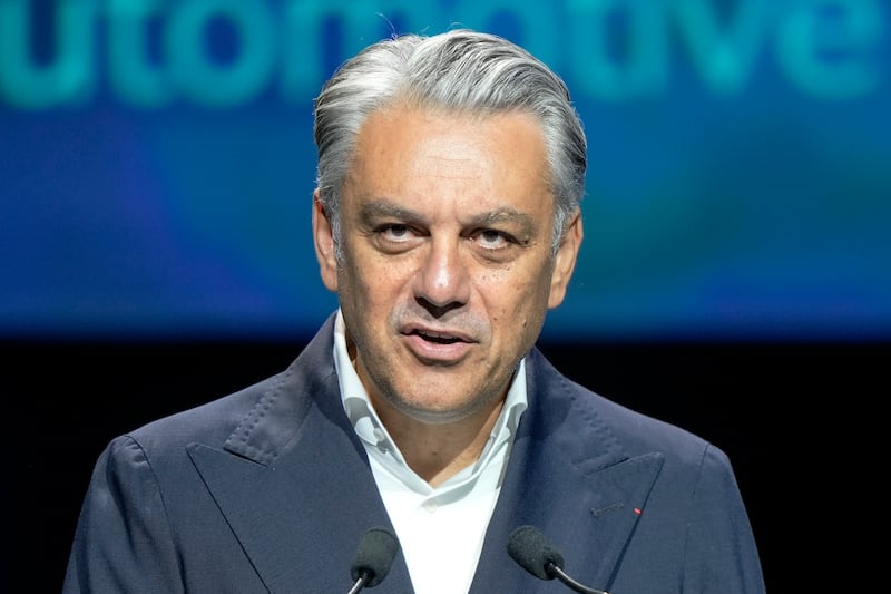 Kering: l’utile scende del 60%