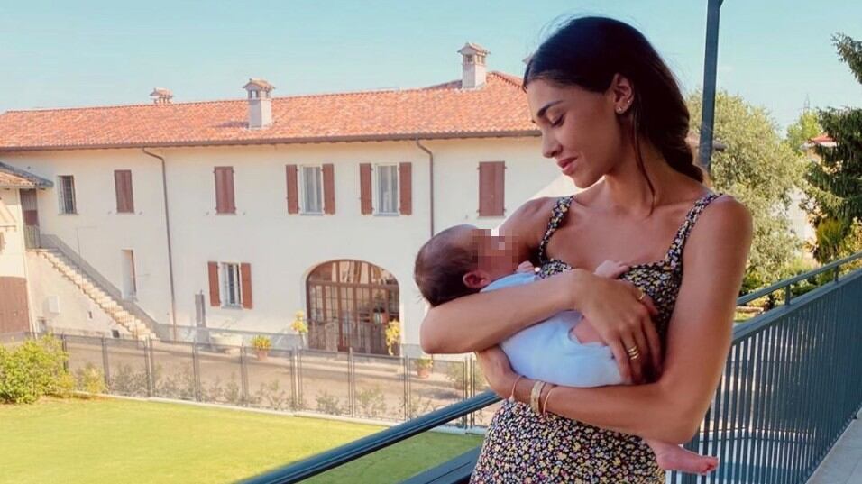 "Belen ha il volto molto provato". Scatta l'allarme per la Rodriguez