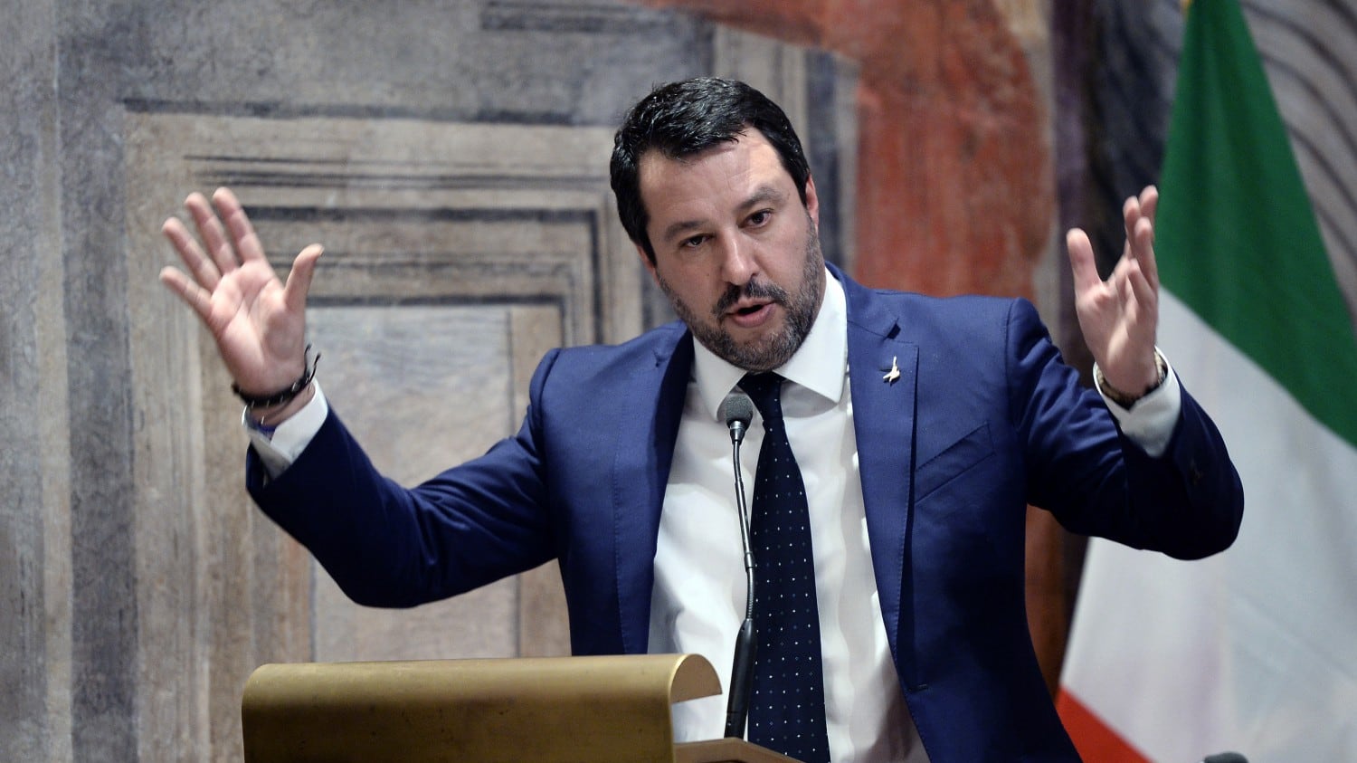 Veto di Salvini sulle Regionali. Ma dagli alleati si alza il muro