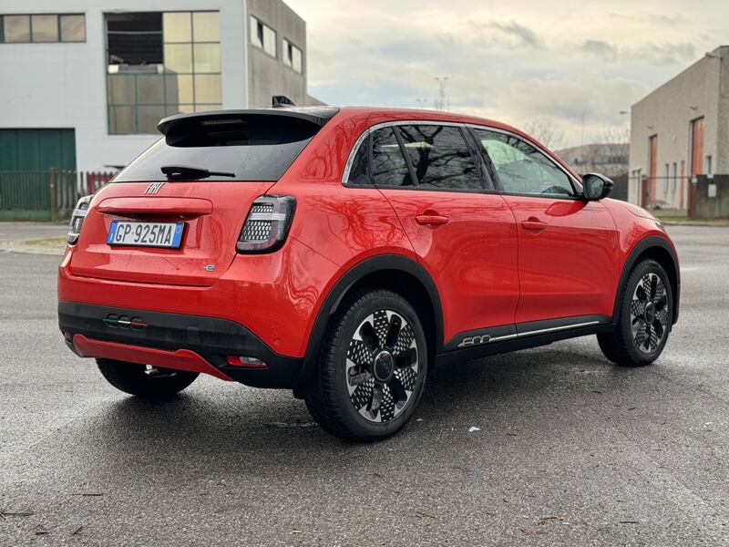Fiat 600e: guarda la gallery del crossover elettrico 11