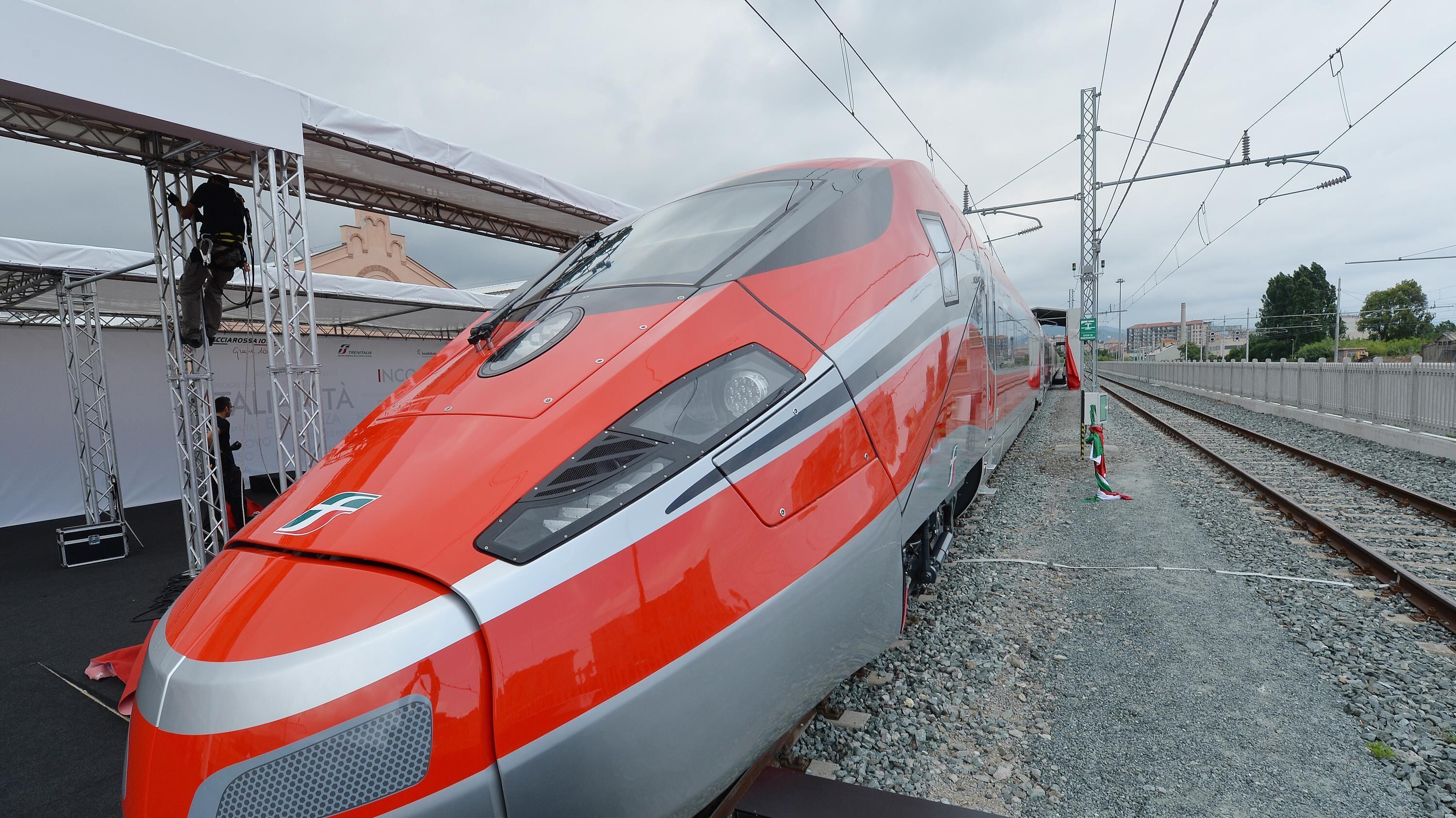 Aereo e treno con un solo biglietto. È la sfida di Emirates e Trenitalia