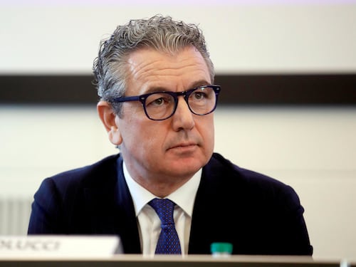 La protesta per i nidi: "Stangata e 3.800 in lista"
