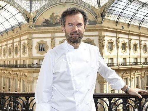 Cracco, Bottura&Co.: a Capodanno si paga fino a 1000 euro (a testa) per cenare