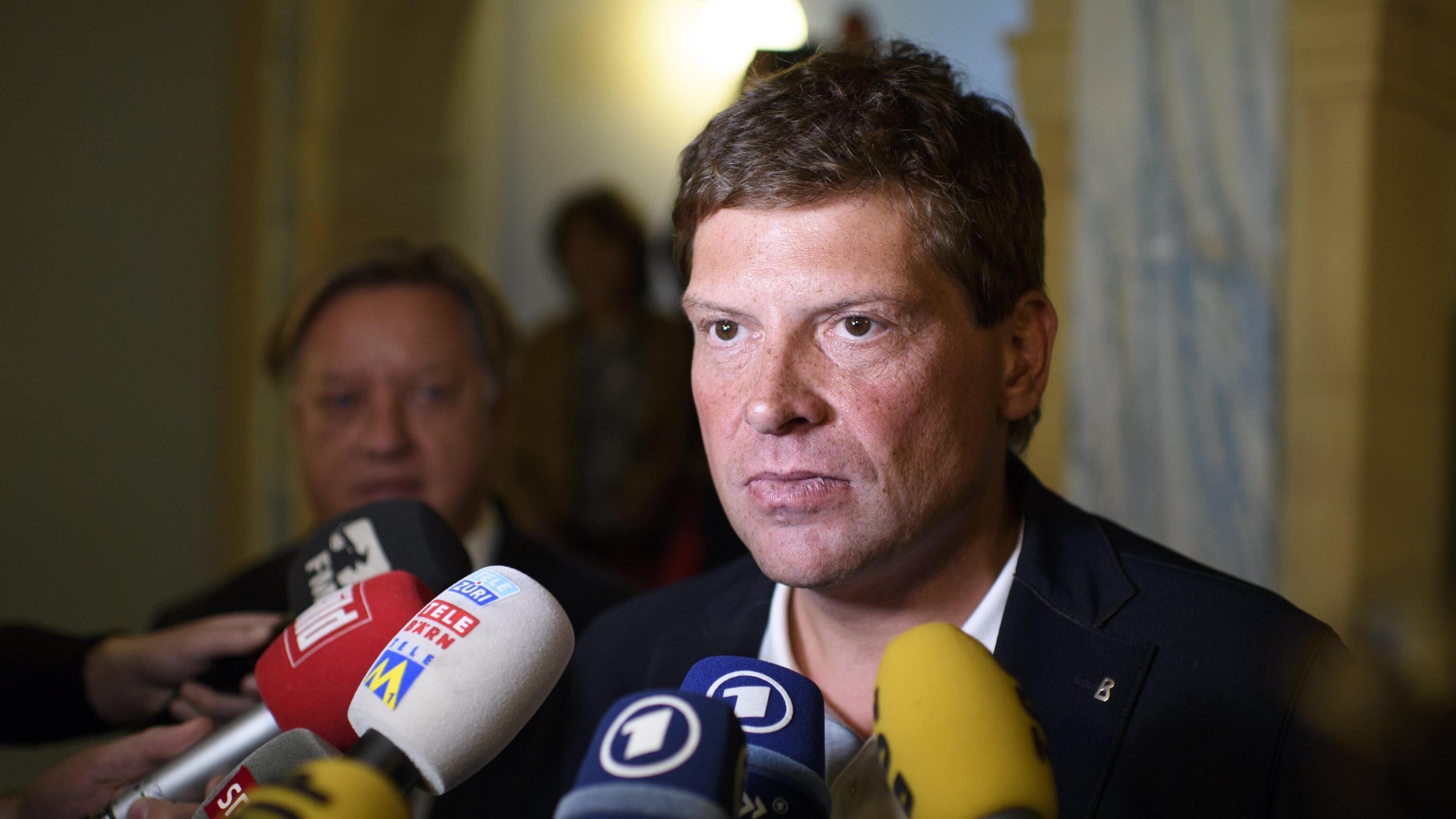 "Fumate 700 sigarette in un giorno". Ullrich, la vita spericolata del "Kaiser"