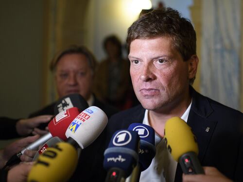 "Fumate 700 sigarette in un giorno". Ullrich, la vita spericolata del "Kaiser"